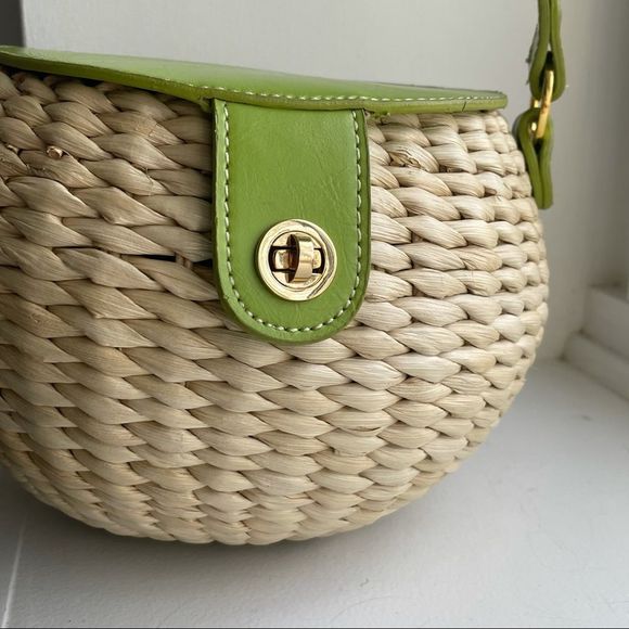 Lime Basket Purse - Picture 5 of 10